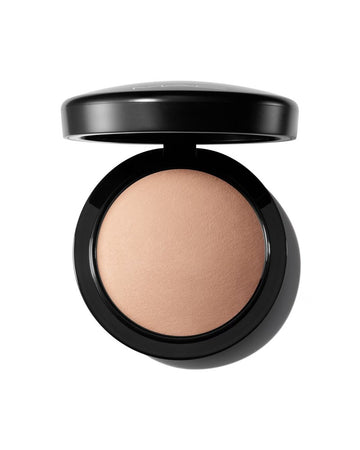 Mineralize Skinfinish - Medium Plus