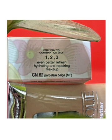 Clinique Even Better Refresh Hydrating and Repairing Makeup,CN 62. 1oz/30ml