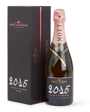 Mo?�t & Chandon Grand Vintage Rose 750ml<P>(Vintage year in the above image is for display purposes only)