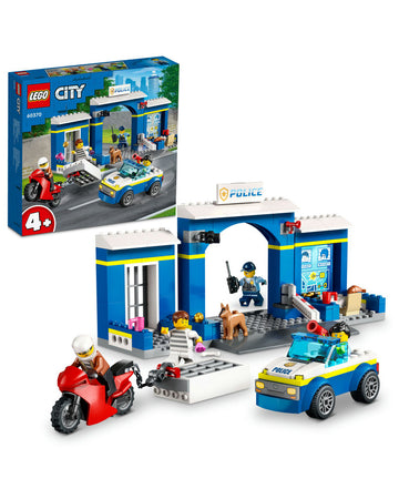 LEGO® City Police Station Chase 60370 Building Toy Set (172 Pieces)